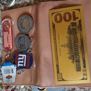 NFL/MLB necklace/souvenir &VT  Hokies Keychain+Bonus Item